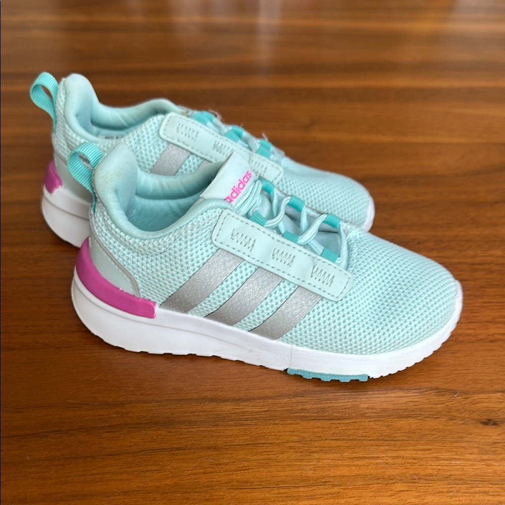 adidas Sneakers Mint Green Lightweight Comfort